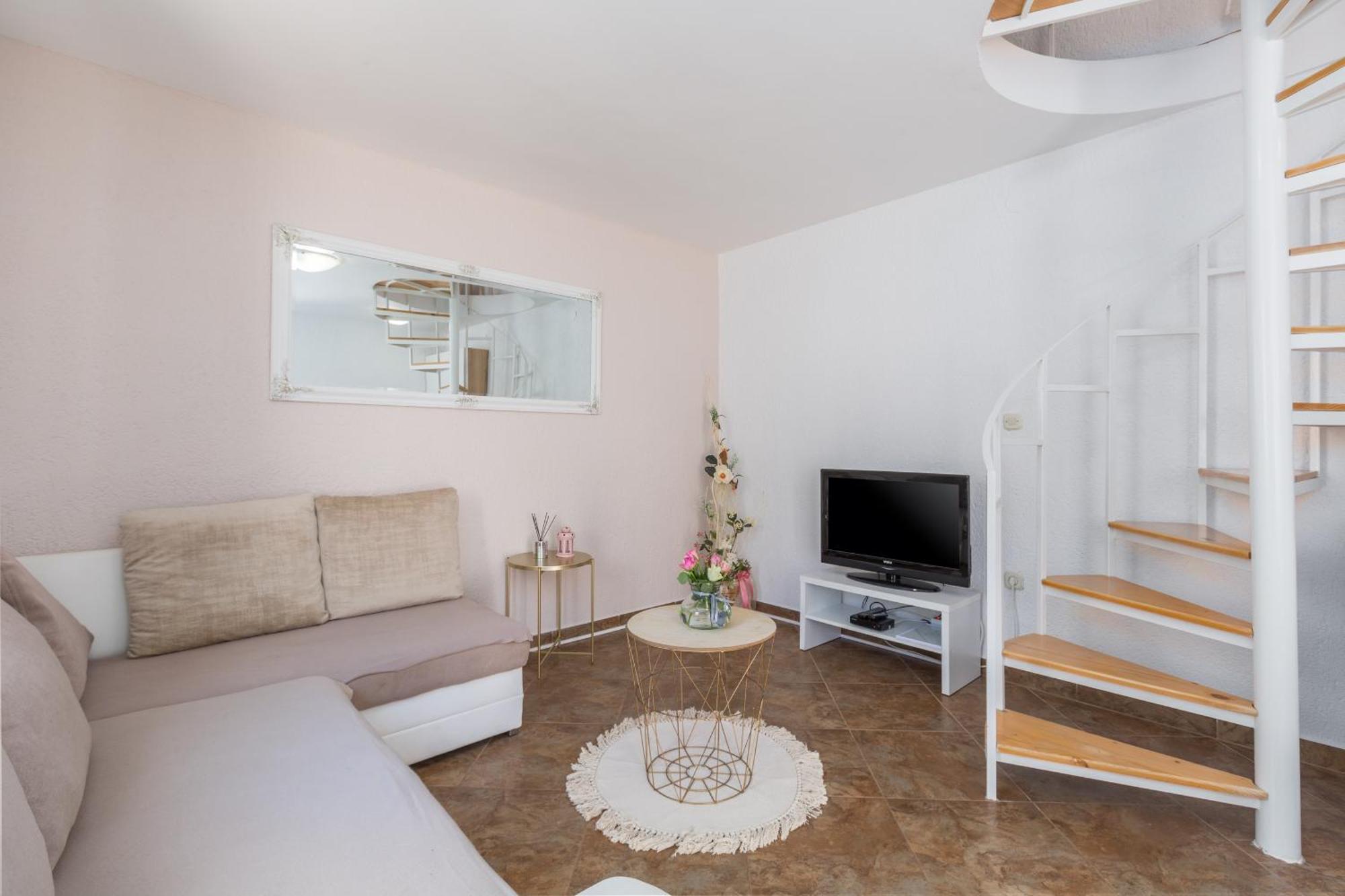 Apartment Leni Near Beach Poreč Exterior foto
