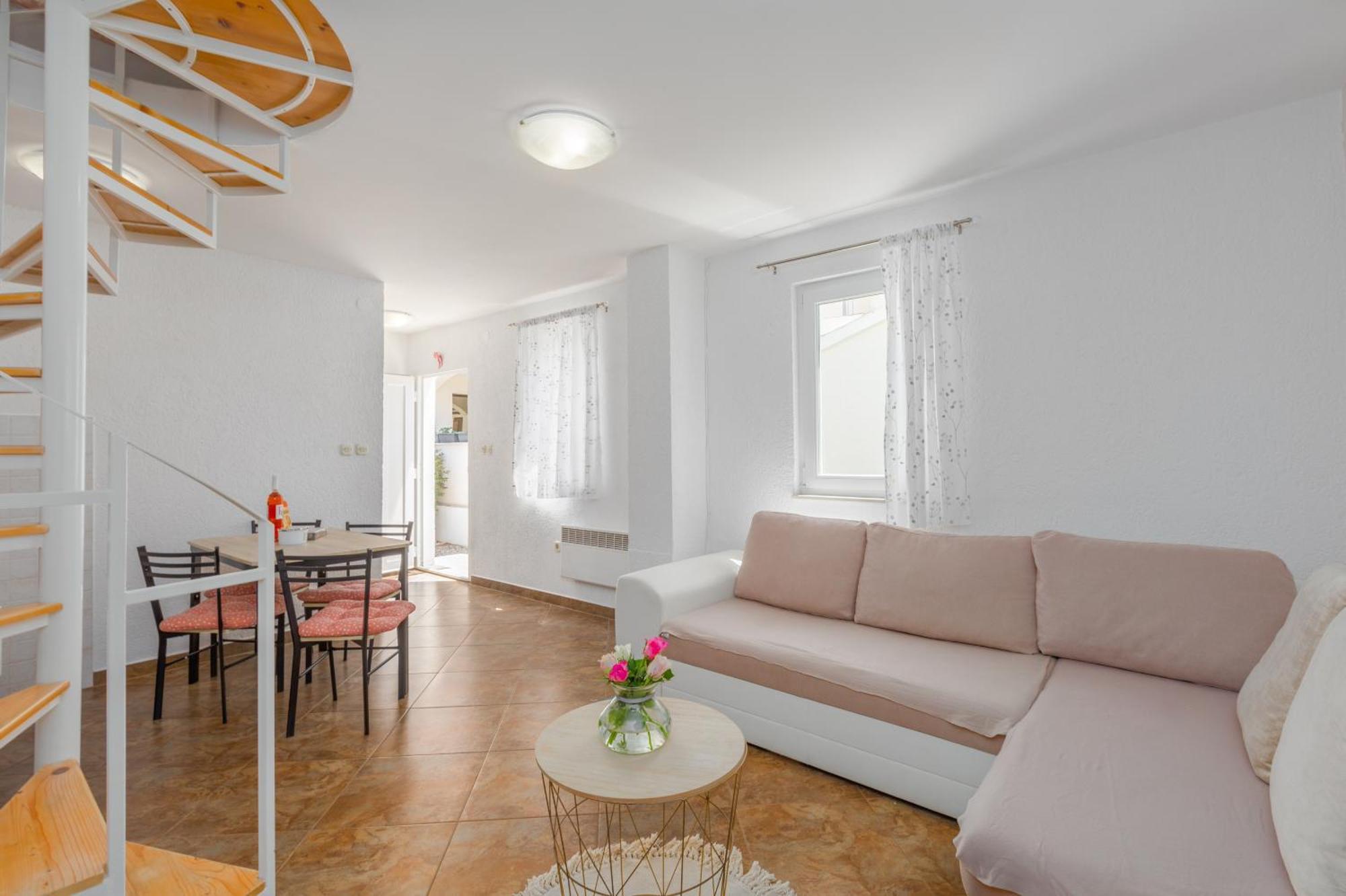 Apartment Leni Near Beach Poreč Exterior foto