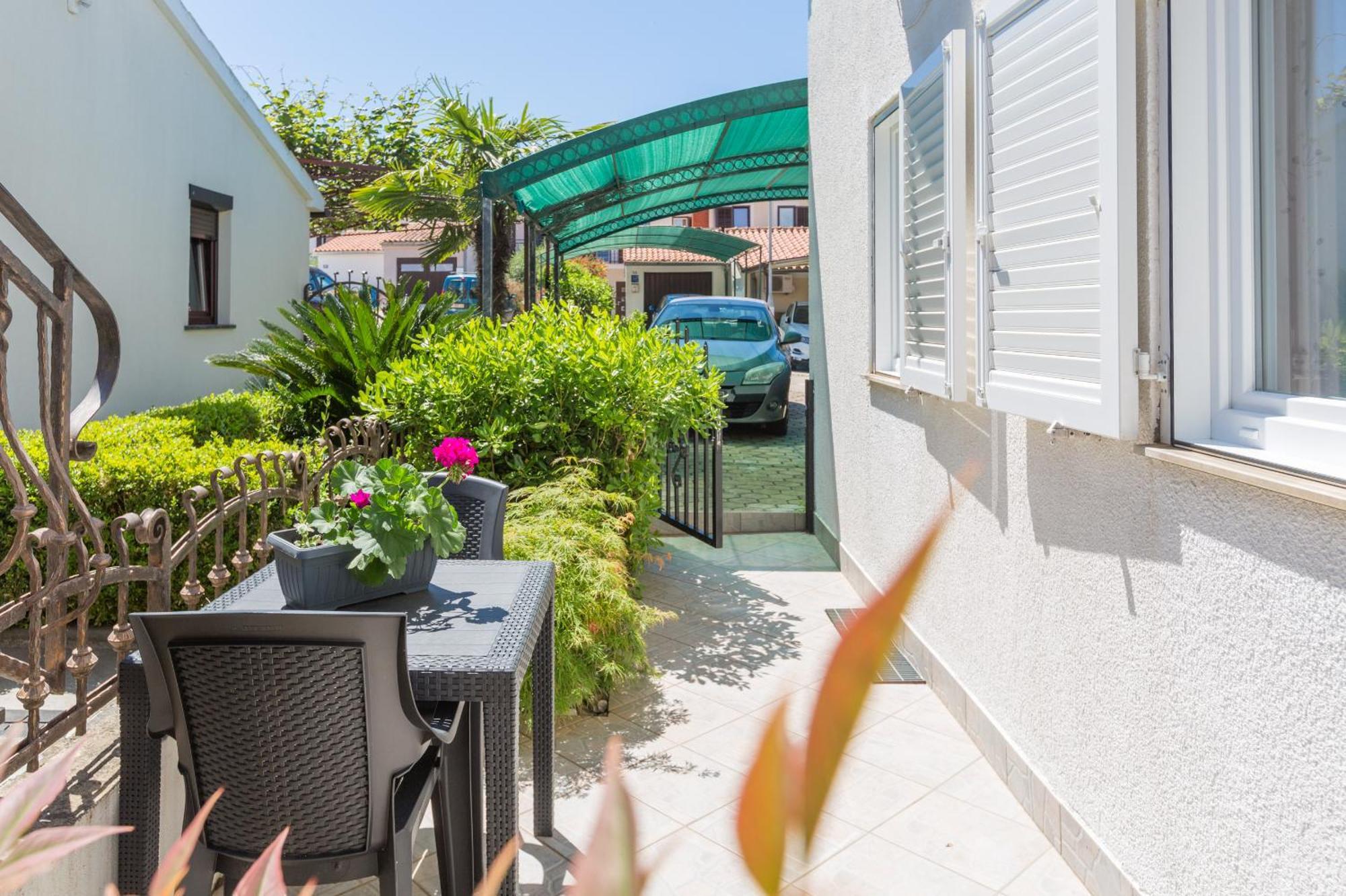 Apartment Leni Near Beach Poreč Exterior foto